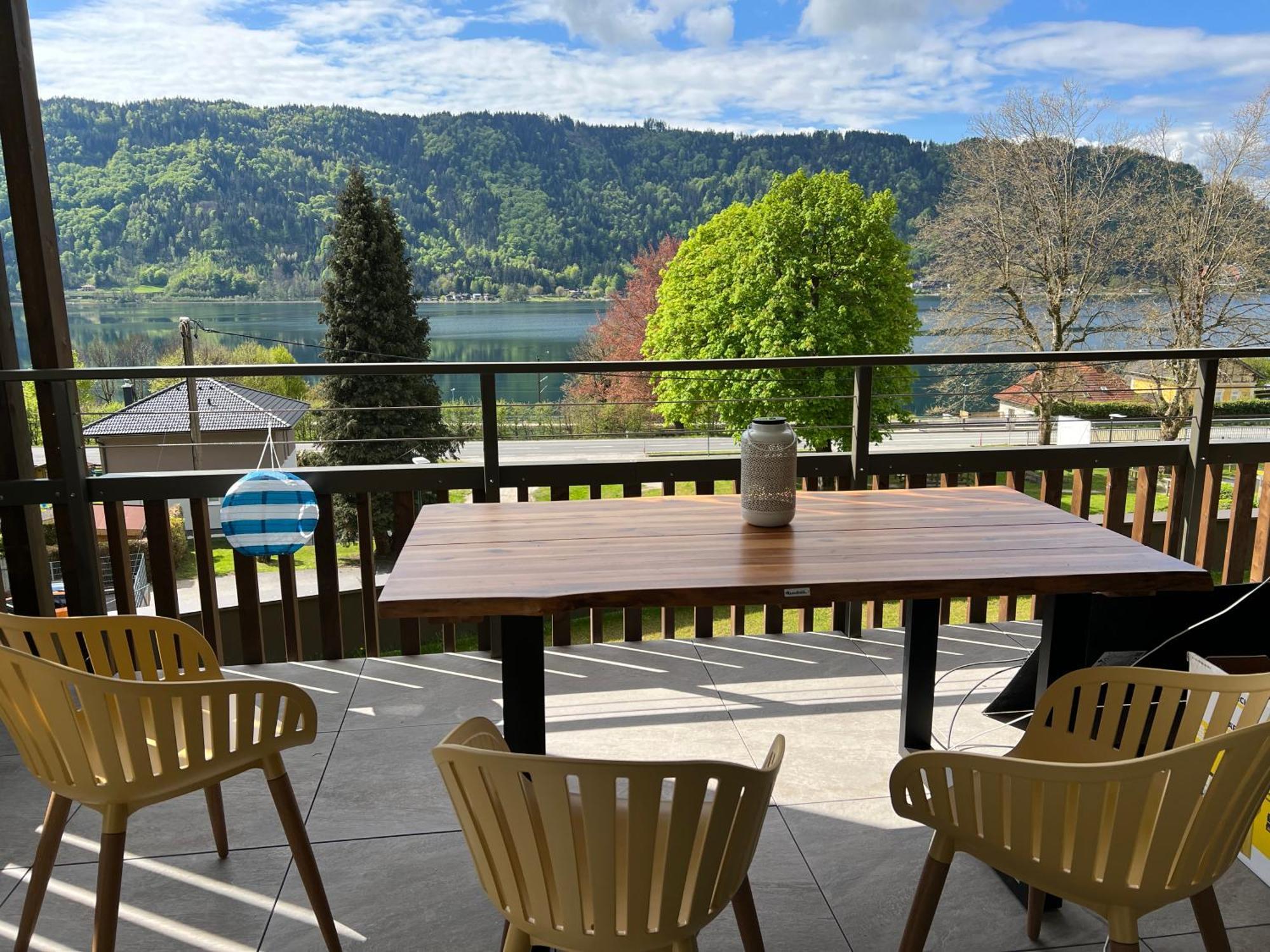 Ferienwohnung Mit Seeblick - Ossiacher See Gerlitzen Sattendorf Exteriér fotografie